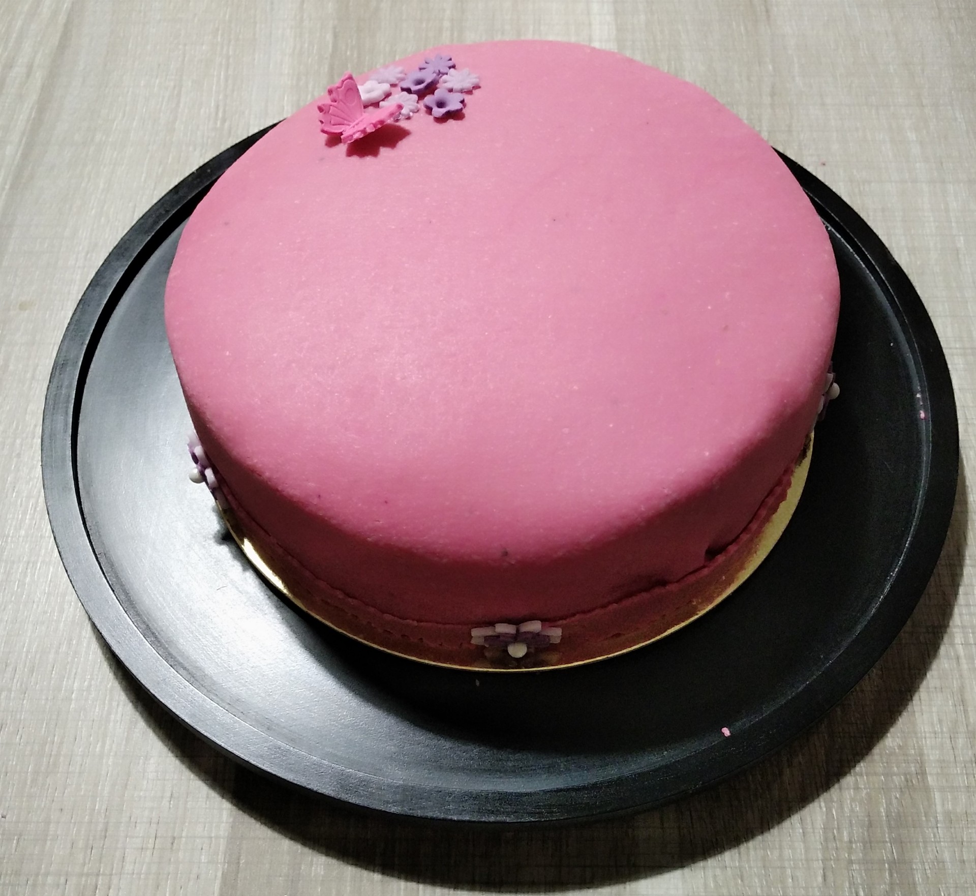 Gâteau à la mousse de fraises
