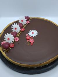 Tarte au chocolat decoree